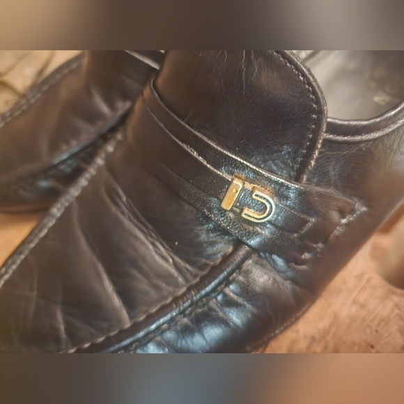 Classic Black Leather Slip-On Loafers main image 5